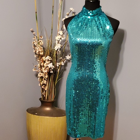 Niteline Dresses & Skirts - Niteline Della Roufogali Sequin Dress Size 10